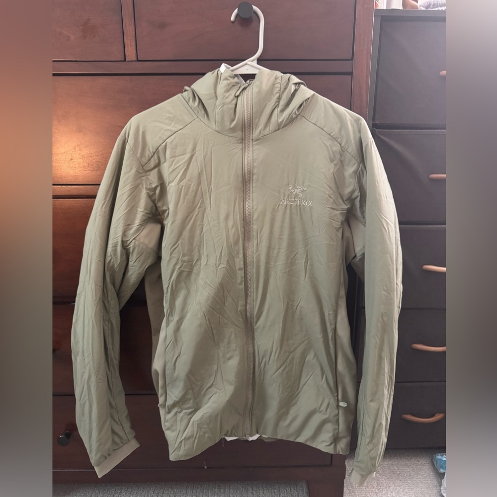 Arc’teryx Woman’s Atom LT hoody